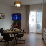 Apartment By The Sea - 1089