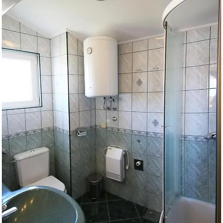 Apartamento By The Sea - 1089 *