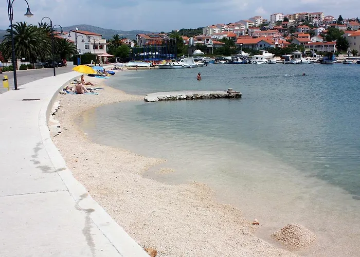 By The Sea - 1089 Apartman *