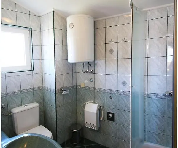 Appartement By The Sea - 1089 *