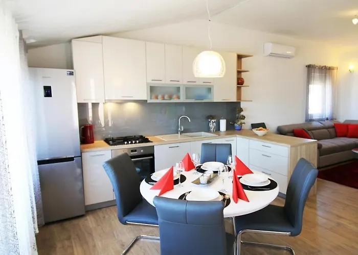 Appartement By The Sea - 1089